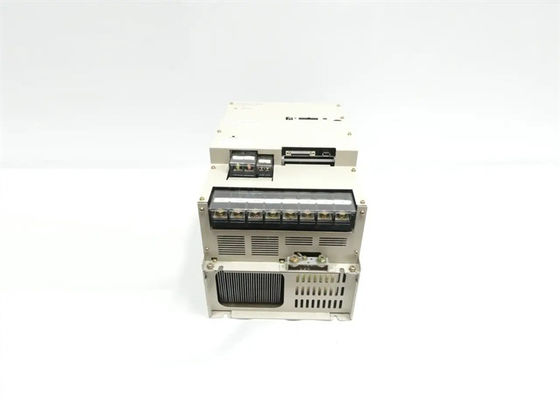 SGDH-1AAE Servo Drives Yaskawa Brand New In Original Box 230V