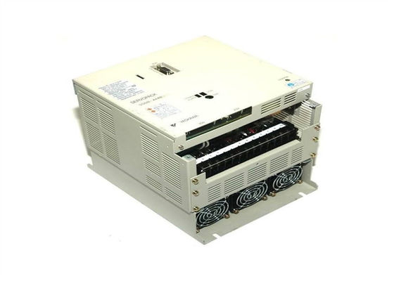 SGDB-44ADS Yaskawa Industrial Servo Drives Brand New Original