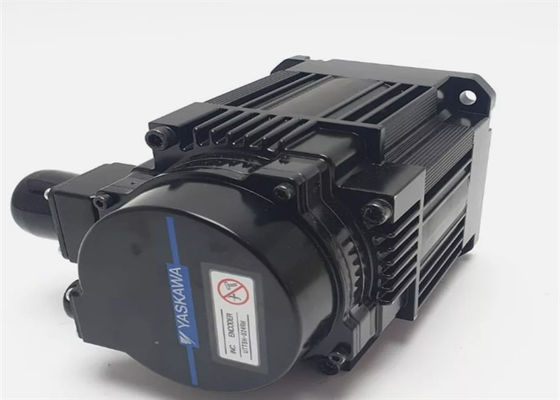 Yaskawa Brand New 220V Servo Motor SGM7A-50AFA61 In Original
