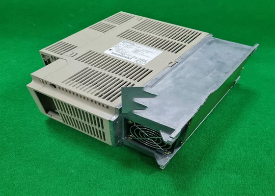 Yaskawa SGDB -15ADP Sigma Series Servo Drives New Original Box