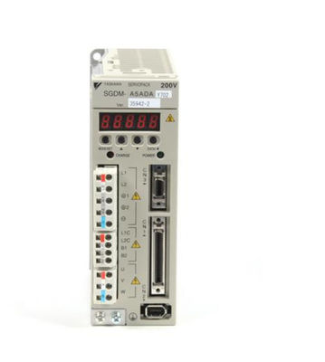 SGDM-A5ADA Yaskawa Sigma II Series Servo Amplifier New Original