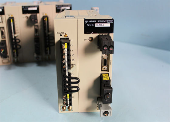 Japan Yaskawa SGDS-15A15A Servo Drives Brand New In Original Box