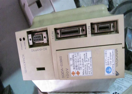 Yaskawa Brand New Industral Servo Drives SGDA-03BS Original Box