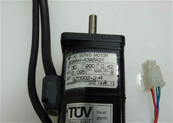 Yaskawa Brand New Original SGMAH-A3ABA21 AC Servo Motor In Box