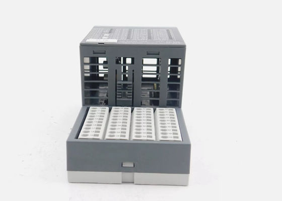 Modicon Quantum Digital Control System 8 DI 8 Configurable DI/DO Extendable by 7 I/O Modules