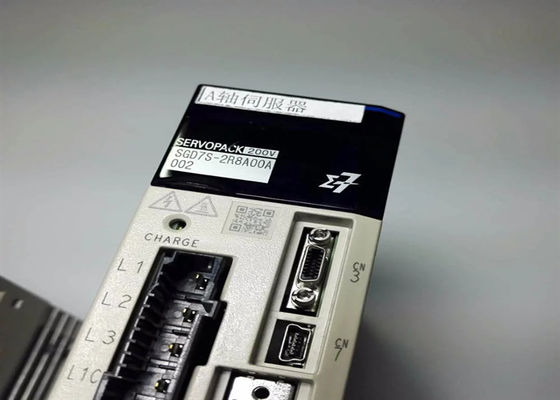 Yaskawa SGD7S-2R8A00A002 200V AC Servo Drives Brand New In Box