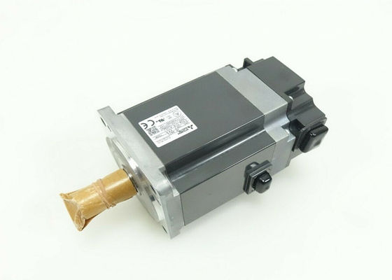 Mitsubishi HF-KN73 Industrial Servo Motor 750W  7.2 Nm Key-way