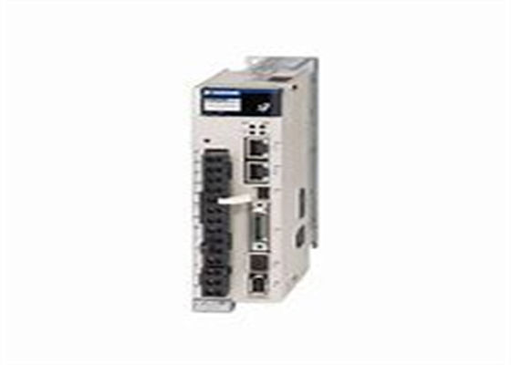 400W Industrial Servo Drives Yaskawa SGD7S-2R8A00A New Original