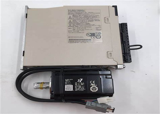 400W Industrial Servo Drives Yaskawa SGD7S-2R8A00A New Original