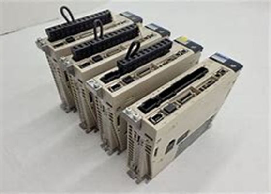 Yaskawa 750W AC Servo Drives SGD7S-1R6A20A New In Original Box