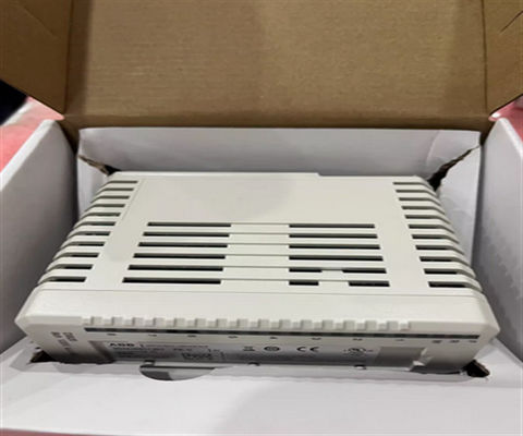 NEW ABB DI820 3BSE008512R1 PLC Module Digital Amplifier Module
