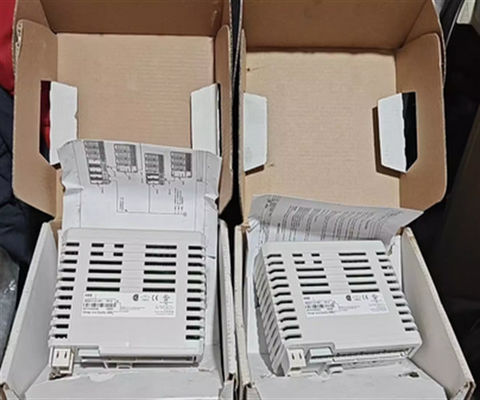 ABB DI830 3BSE013210R1 S800 I/O Digital Input Module 24V SOE 16 ch