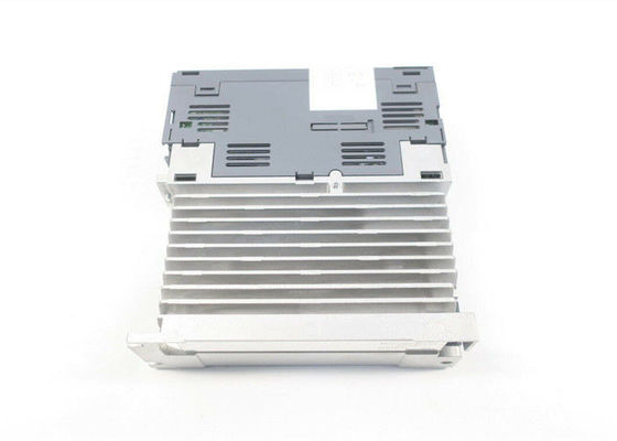 Mitsubishi 1KW Industrial Amplifier MR-J3-100B-LF117 3 Phase AC Servo Drive 2.5A