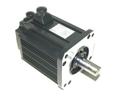 2KW Industrial Servo Motor Yaskawa USAFED-20CB2T Brand New In Box