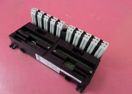 The GE Fanuc IC670CHS002 terminal block is an I/O terminal block with box terminals