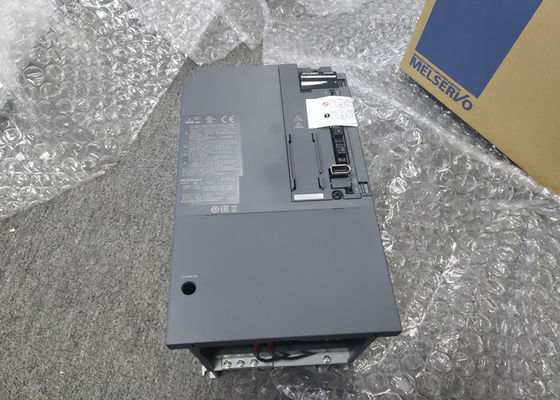 Mitsubishi 3 phase AC Servo Driver MR-J3-700B 7KW Motor Amplifier in control system NEW