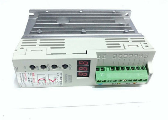 Mitsubishi 3 Phase Industrial Amplifier MR-C20A-UE Servo Motor Drive 200W Output 1.5A 3AC