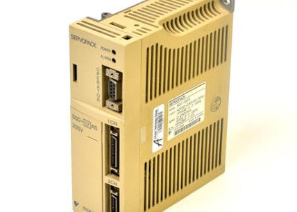 Yaskawa Industrial Servo Drives SGD-02AS 200 W Rated Capacity 200-230 VAC, 60 Hz Input