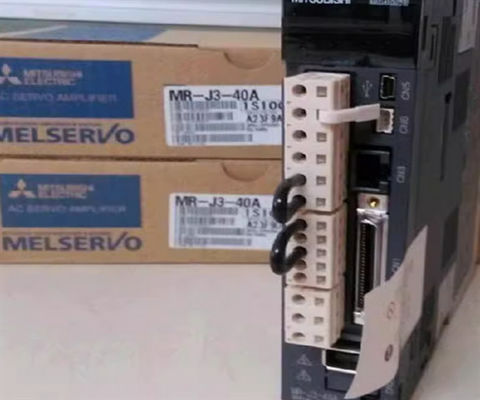 MR-J3-200B 2KW AC 3 Phase Amplifier Mitsubishi MR-J3 200 To 230 V