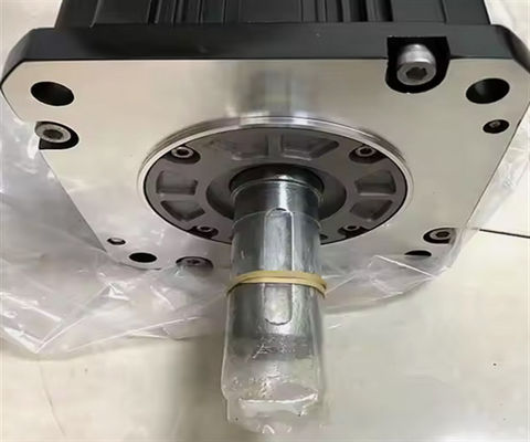 Mitsubishi Servo Motor HF-SP352B-S40 Series 3.5kW 200V