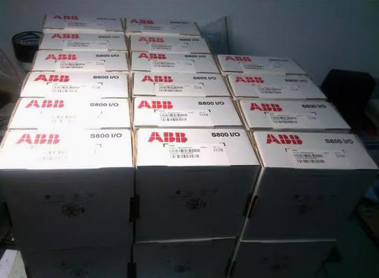 ABB DO815 Digital Output Module S800  I/O Modules 3BSE013258R