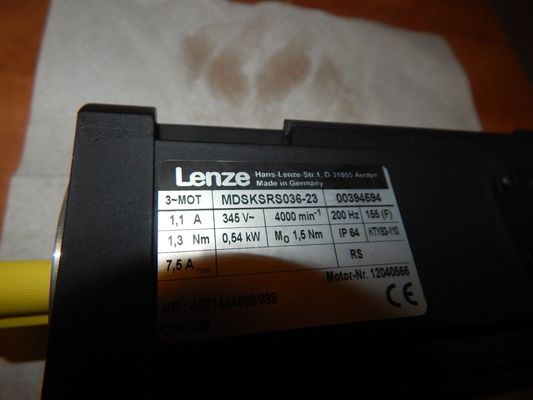 Lenze MDSKSRS036-23 Servo Motor RATED POWER 0,54 kW