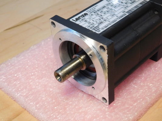 Lenze MCS 06F41LC40P1-B11N-ST5S00N-R0SU