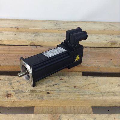 Lenze MCS 06F60-RS0B0-A11N-ST5S00N-R0SU Synchronous servo motor