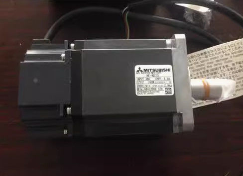 HC-SFS902 Industrial Servo Motor Mitsubishi 2000rpm 9KW