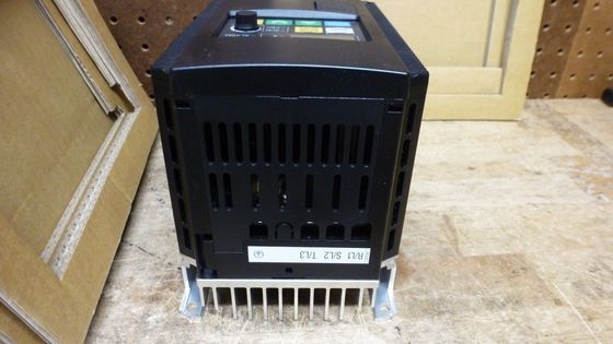 Omron  3G3JX-A4004 Servo Motor for Industrial Applications
