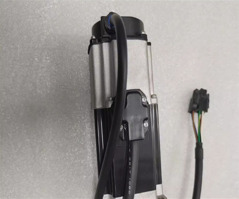 3 Phase Industrial Servo Motor with Inertia 0.24-1.61x10 -4 kg.m2 and RoHS Compliance