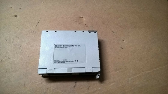 Omron C200HW-MC402-UK Screw Termination with 11.8 N Operating Force