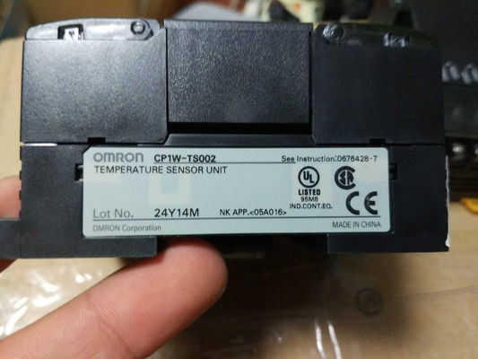 Omron CP1W-TS002 Operating Force 11.8 N Controller module