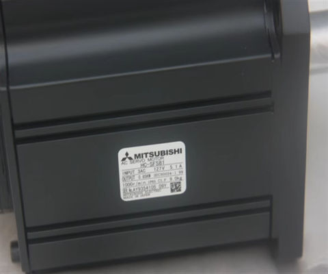 HC-SFS81 Mitsubishi 850W Medium Inertia Frequency 200-230 VAC Industrial Servo Drives
