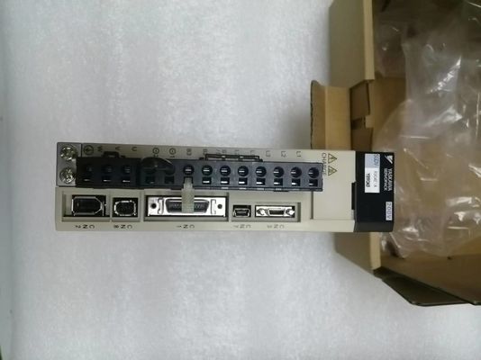 YASKAWA SERVOPACK SGDV-R90AE1AY890AB R10596-8-27 D0196C856220027