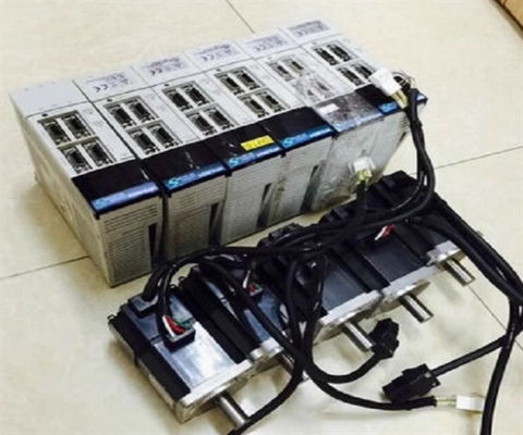MR-J2S-20A-EG 200W Industrial Servo Drives 1.8A DC284-326V Mitsubishi Servo Amplifier