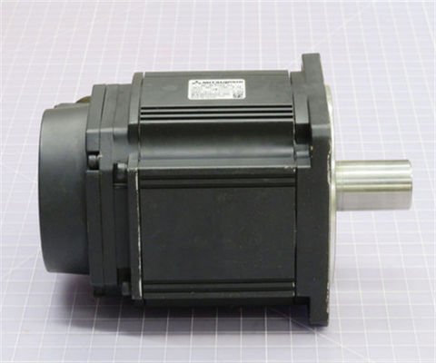 Mitsubishi HC-RFS103 AC Servo Motor 6.5A 129V 3000RPM 1KW IP65 NEW