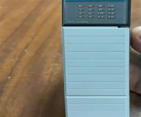 Allen-Bradley 1746-IV16  SLC 16 Point Digital Output Module