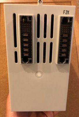 ALLEN-BRADLEY 2093-AC05-MP1 Kinetix 2000 Integrated Axis Module and  Axis Module