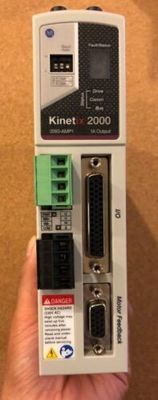 ALLEN-BRADLEY 2093-AC05-MP1 Kinetix 2000 Integrated Axis Module and  Axis Module