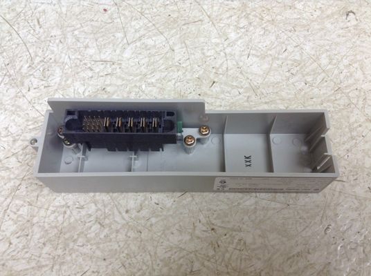 ALLEN-BRADLEY 2093-PRF Kinetix 2000 Integrated Axis Module and  Axis Module