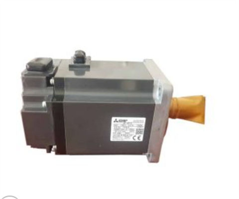 Motor Servo Mitsubshi HF-MP053  AC Servo Amplifier Low Inertia