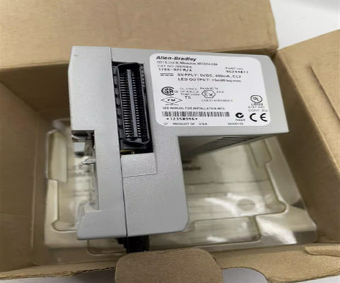 Rockwell Automation ControlNet™ 1786-RPFS Short Distance Fiber Repeater Module