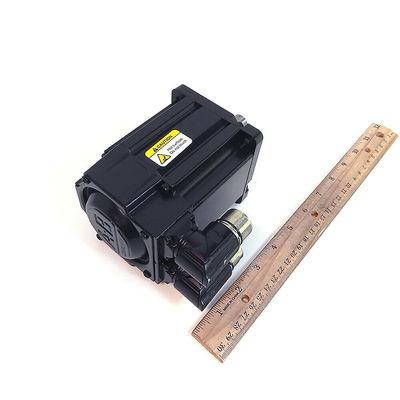 ALLEN-BRADLEY MPL-B310P-MJ72AA MP-Series MPL 480V AC Rotary Servo Motor