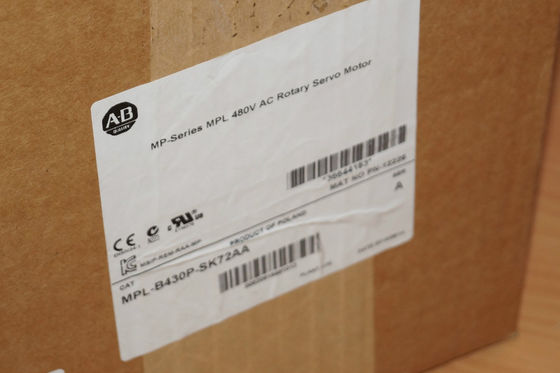 ALLEN-BRADLEY MPL-B430P-SK72AA MP-Series MPL 480V AC Rotary Servo Motor