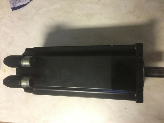ALLEN-BRADLEY MPL-B1304E-SJ74AA MP-Series MPM 480V AC Rotary Servo Motor