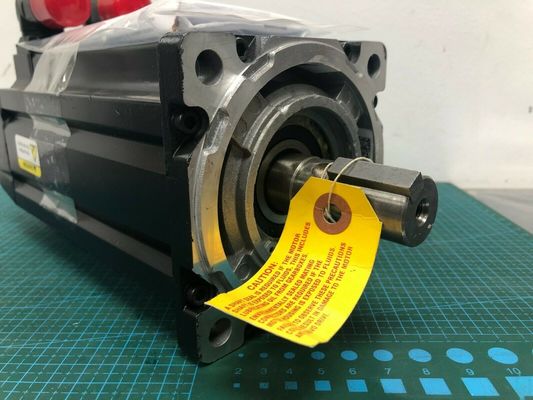 ALLEN-BRADLEY MPM-B1304E-MJ72AA MP-Series MPM 480V AC Rotary Servo Motor