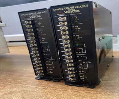 UDX5114N 100V 115V Industrial Vexta Servo Motor Oriental 5 Phase