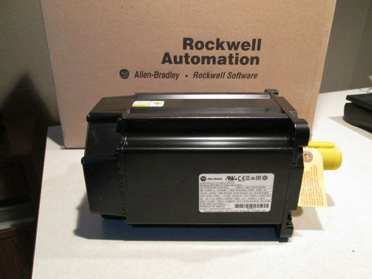 ALLEN-BRADLEY MPM-B1651C-MJ72AA MP-Series MPM 480V AC Rotary Servo Motor