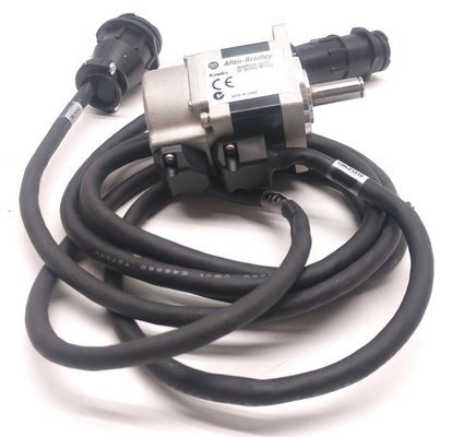 ALLEN-BRADLEY TLY-A110p-BJ62AA TL-Series Bolt No Brake Servo Motor